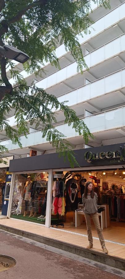 Chez Chantal 3 Chambres Au Centre Touristique De Salou Avec Garage Eksteriør billede