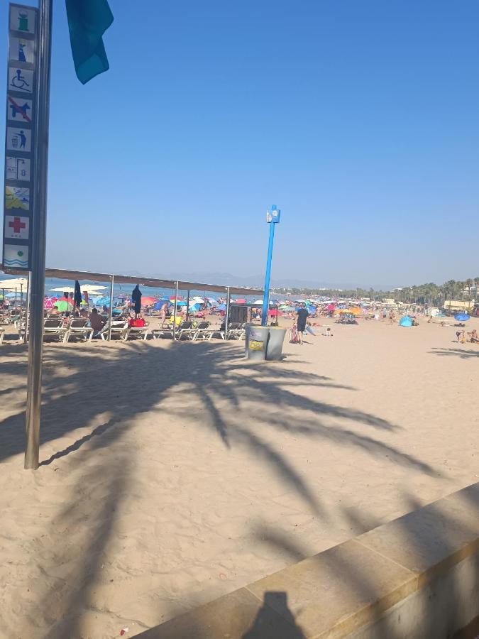 Chez Chantal 3 Chambres Au Centre Touristique De Salou Avec Garage Eksteriør billede
