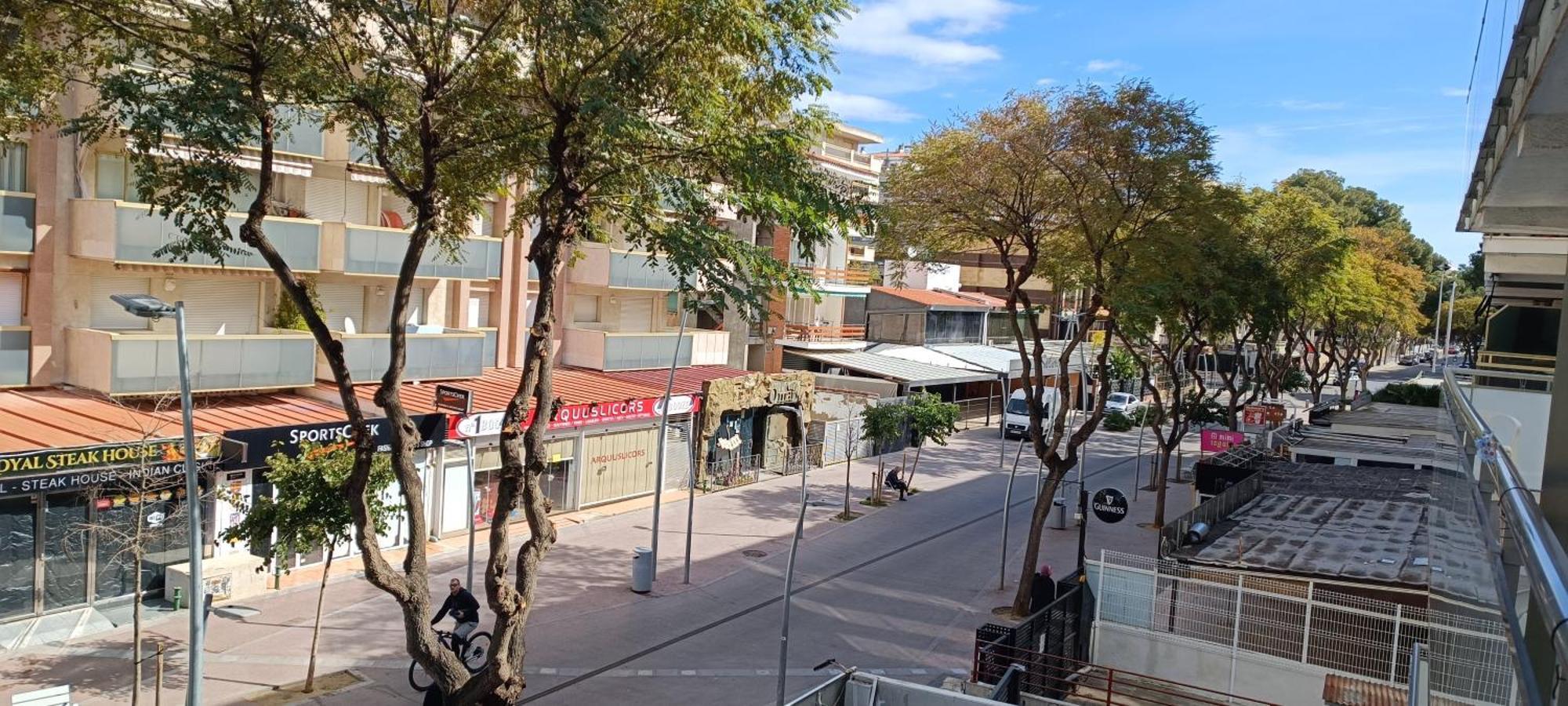 Chez Chantal 3 Chambres Au Centre Touristique De Salou Avec Garage Eksteriør billede