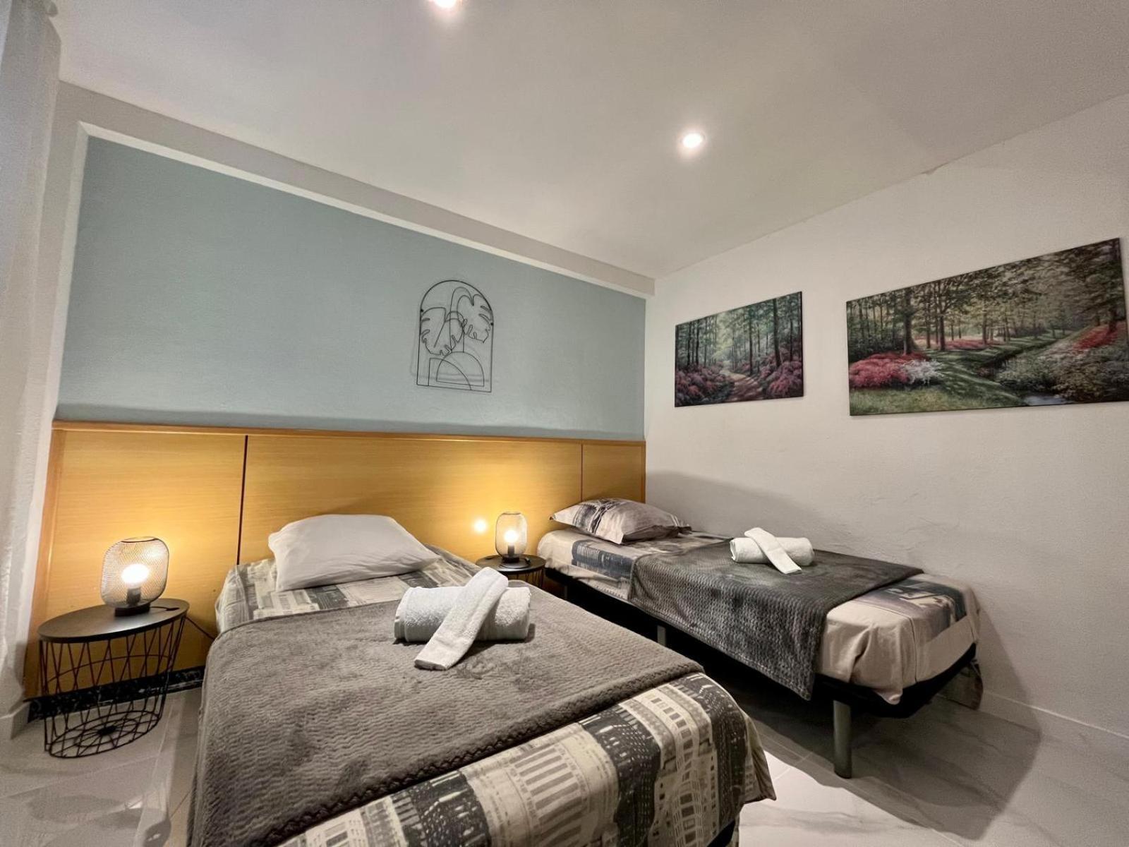 Chez Chantal 3 Chambres Au Centre Touristique De Salou Avec Garage Eksteriør billede
