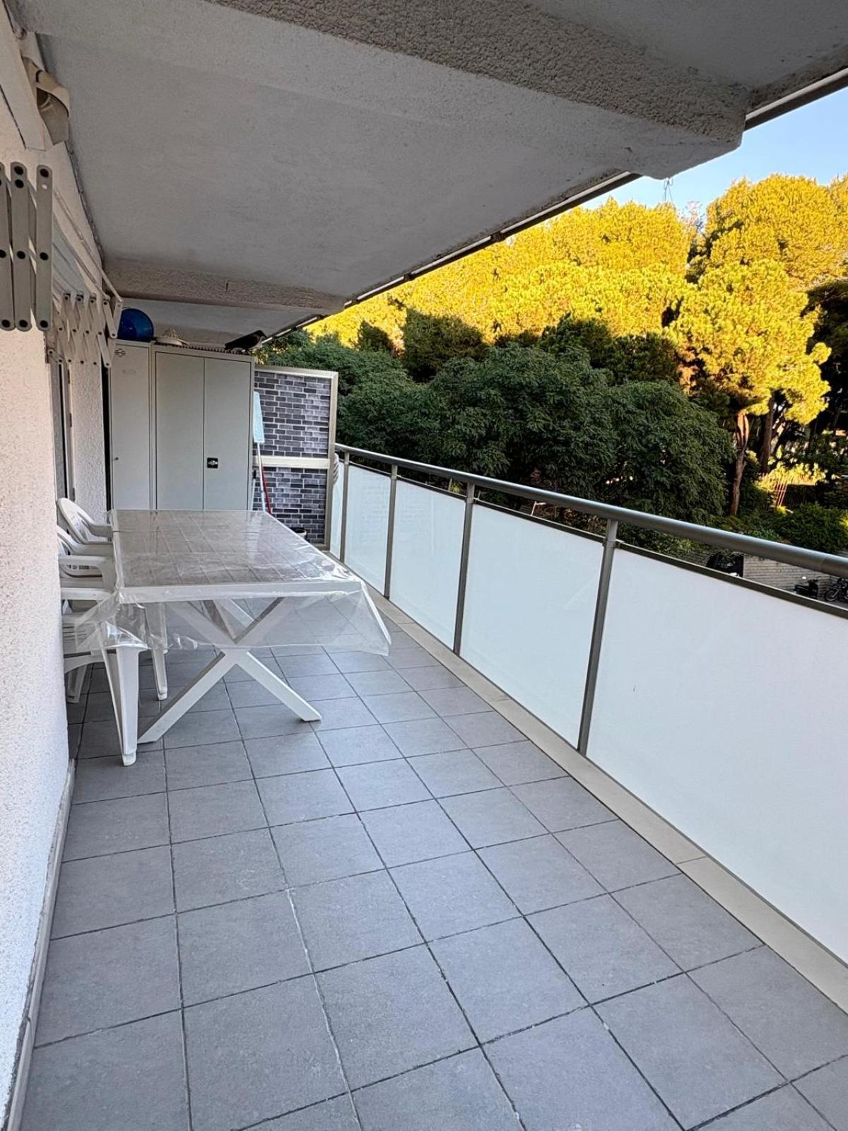 Chez Chantal 3 Chambres Au Centre Touristique De Salou Avec Garage Eksteriør billede